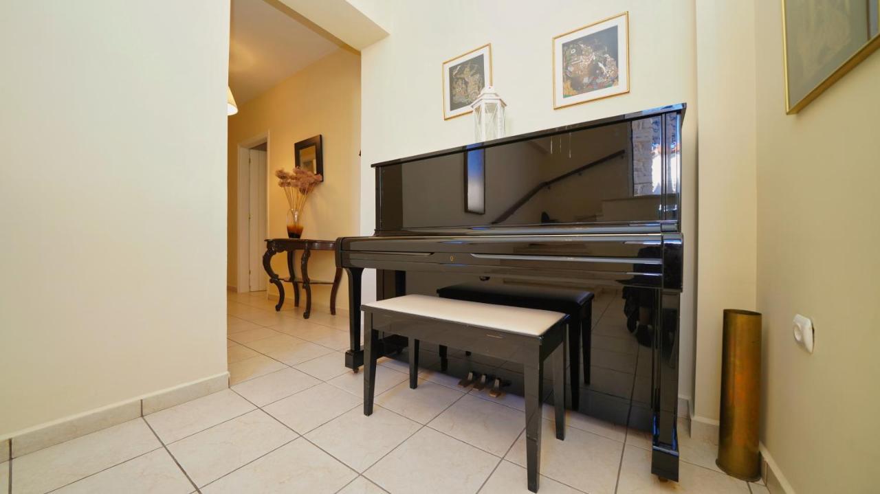 Tzofa'S Apartment Ермиони Екстериор снимка