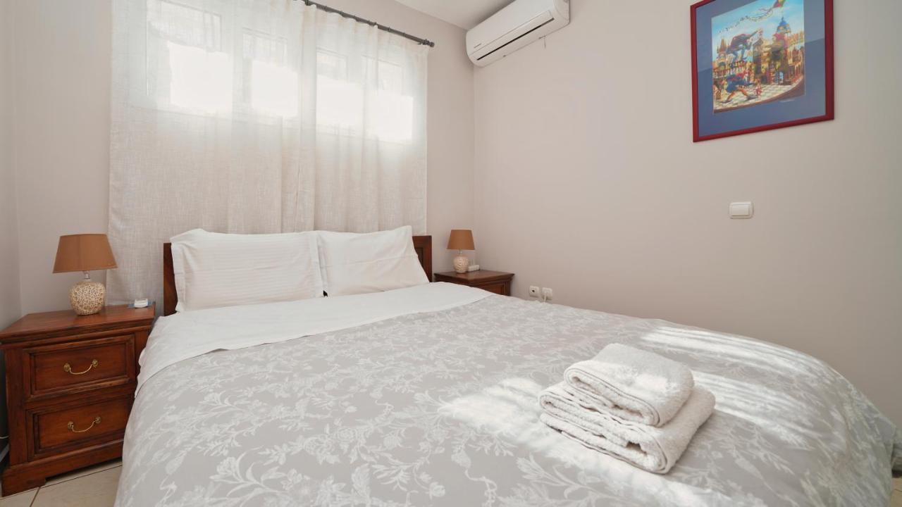 Tzofa'S Apartment Ермиони Екстериор снимка