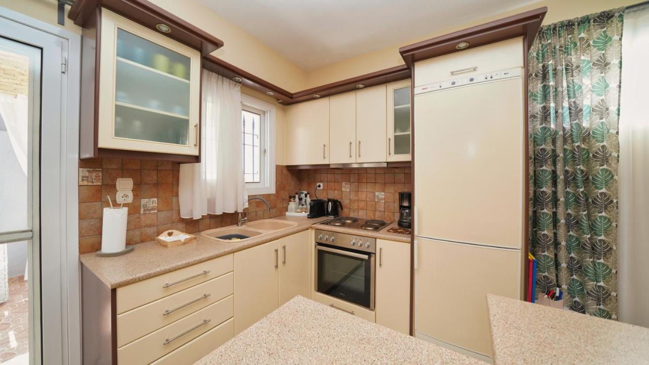 Tzofa'S Apartment Ермиони Екстериор снимка