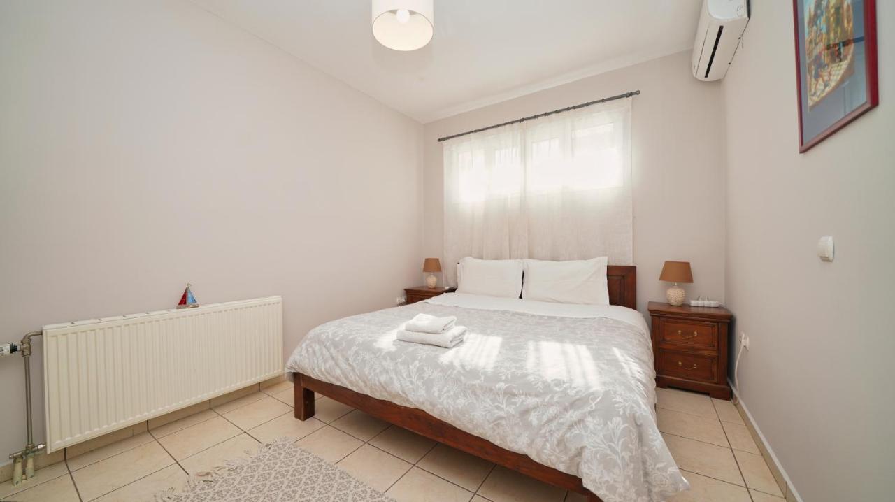Tzofa'S Apartment Ермиони Екстериор снимка