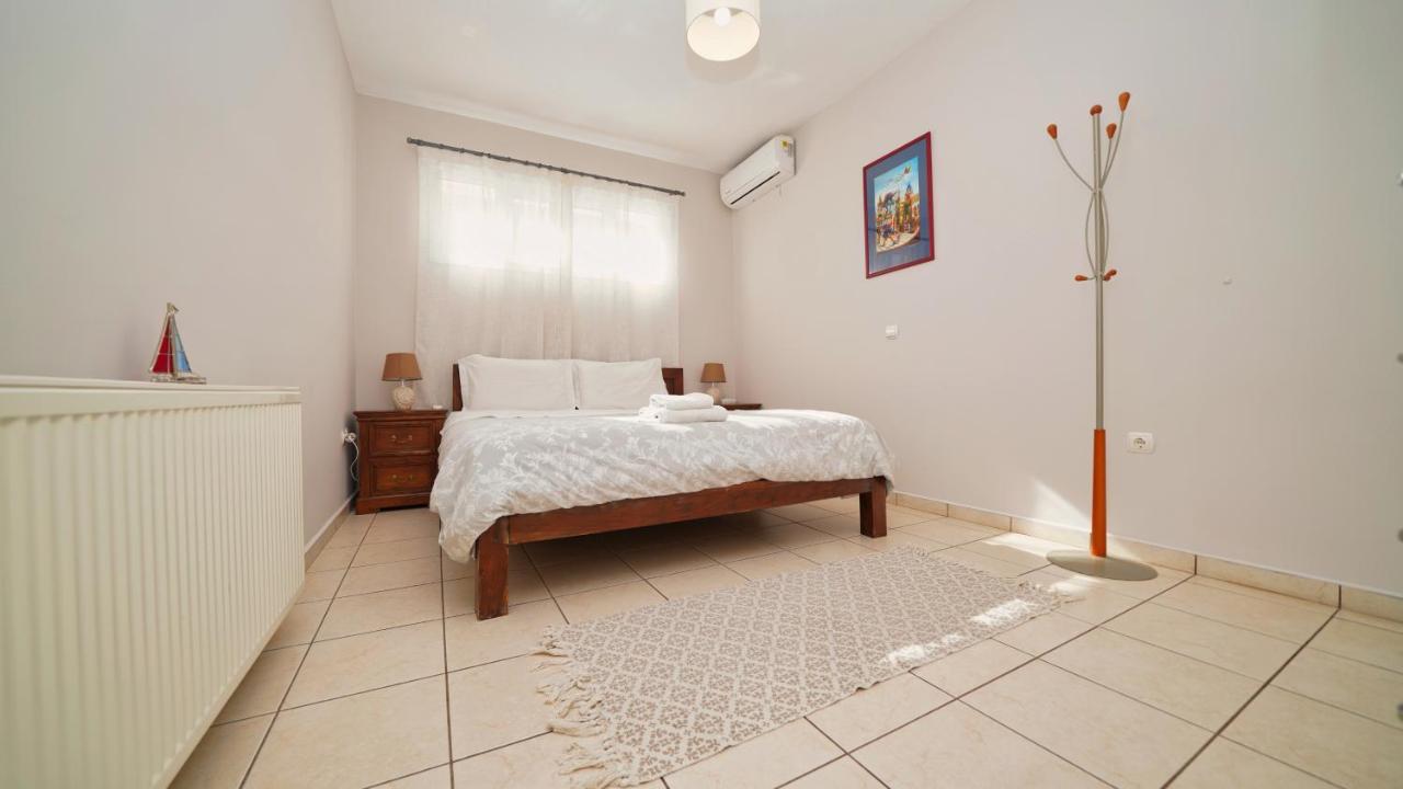Tzofa'S Apartment Ермиони Екстериор снимка