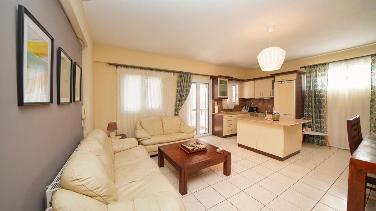 Tzofa'S Apartment Ермиони Екстериор снимка