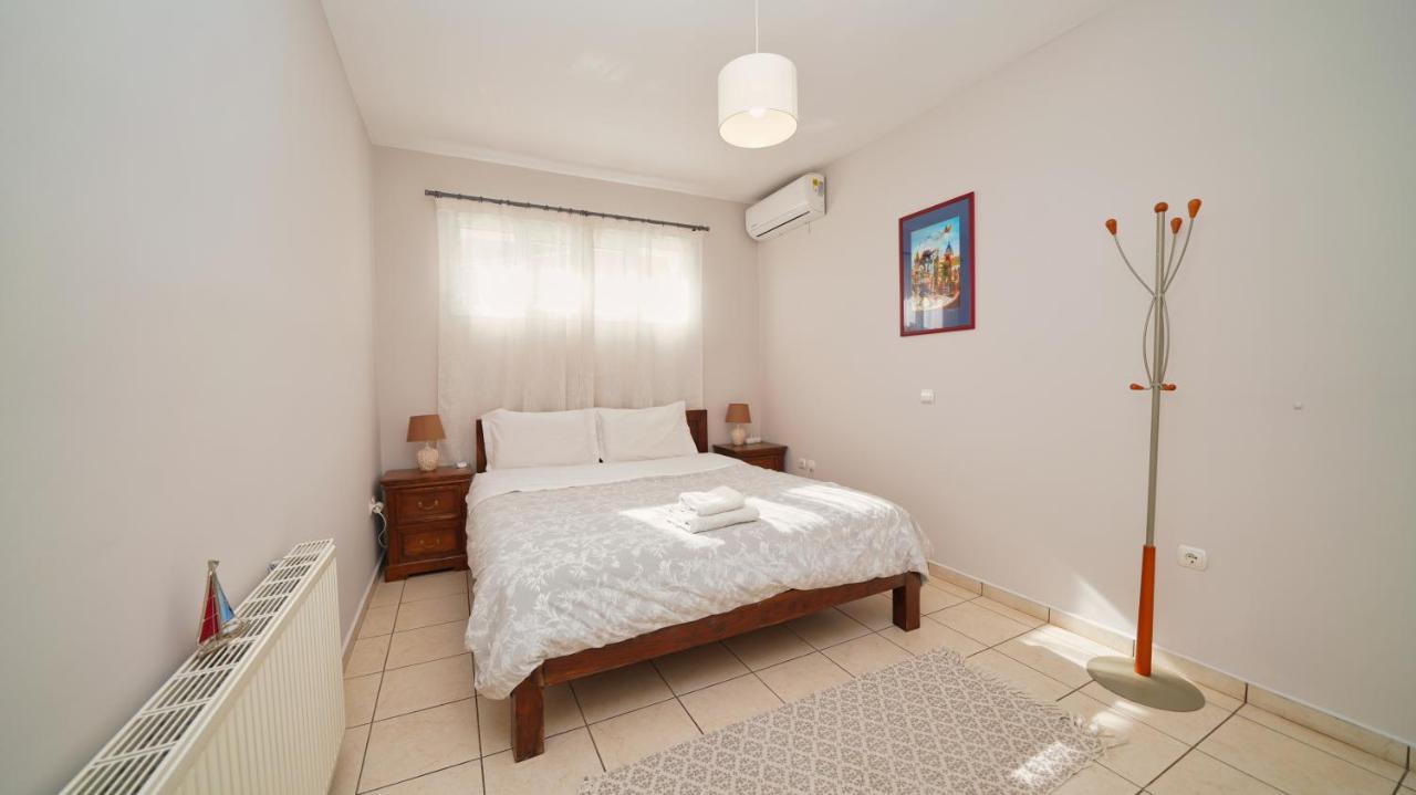 Tzofa'S Apartment Ермиони Екстериор снимка
