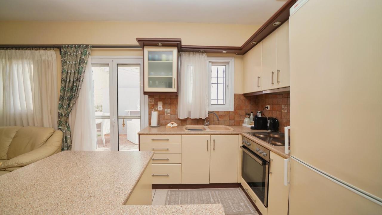 Tzofa'S Apartment Ермиони Екстериор снимка