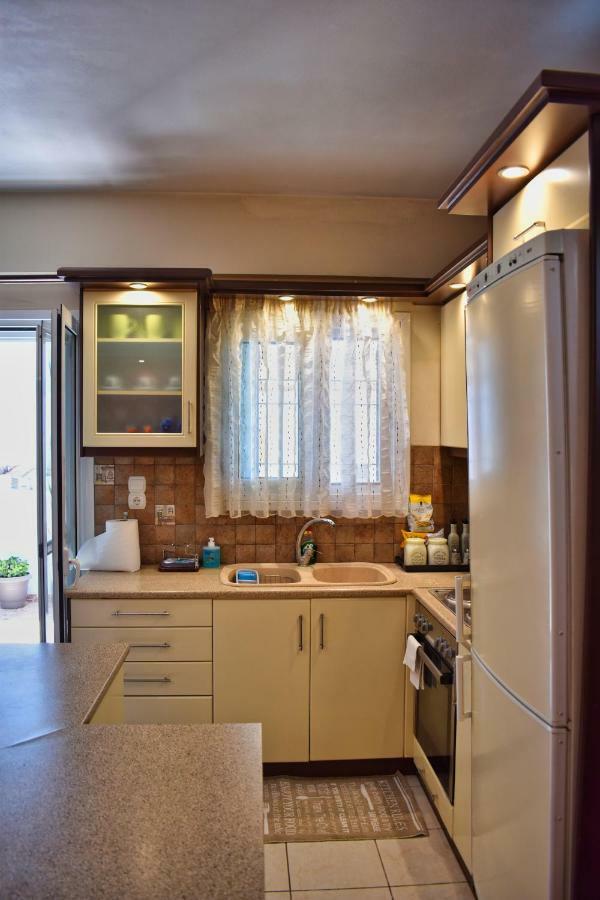 Tzofa'S Apartment Ермиони Екстериор снимка